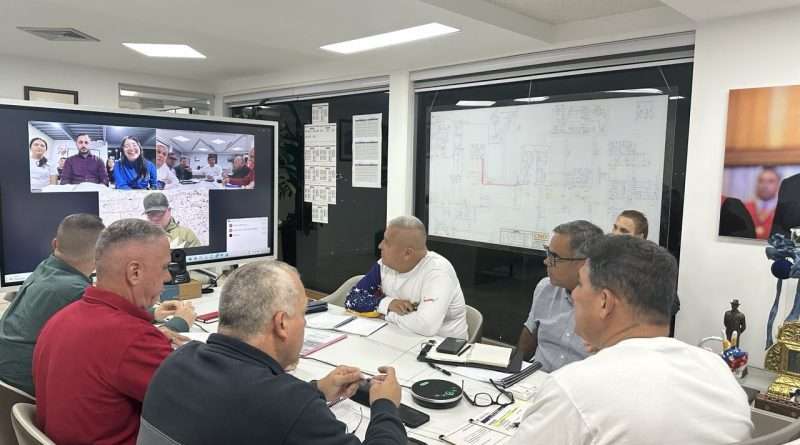 Autoridades planifican mejoras en infraestructura y transporte para la juventud