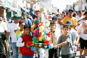 Barcelona despidió el Carnaval con el tradicional entierro de la sardina
