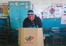 Comunas realizan simulacro electoral previo a la Consulta del 8 de marzo