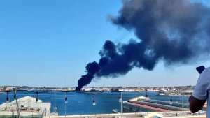 Controlado incendio en refinería de petróleo en La Habana