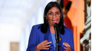 Delcy Rodríguez pidió a Donald Trump que 'como amigo y socio de Venezuela' acabe con el bloqueo y las sanciones contra el país