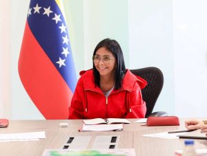 Delcy Rodríguez revisa avances de la constituyente laboral