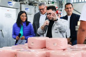 Delcy: hay que respetar los precios acordados