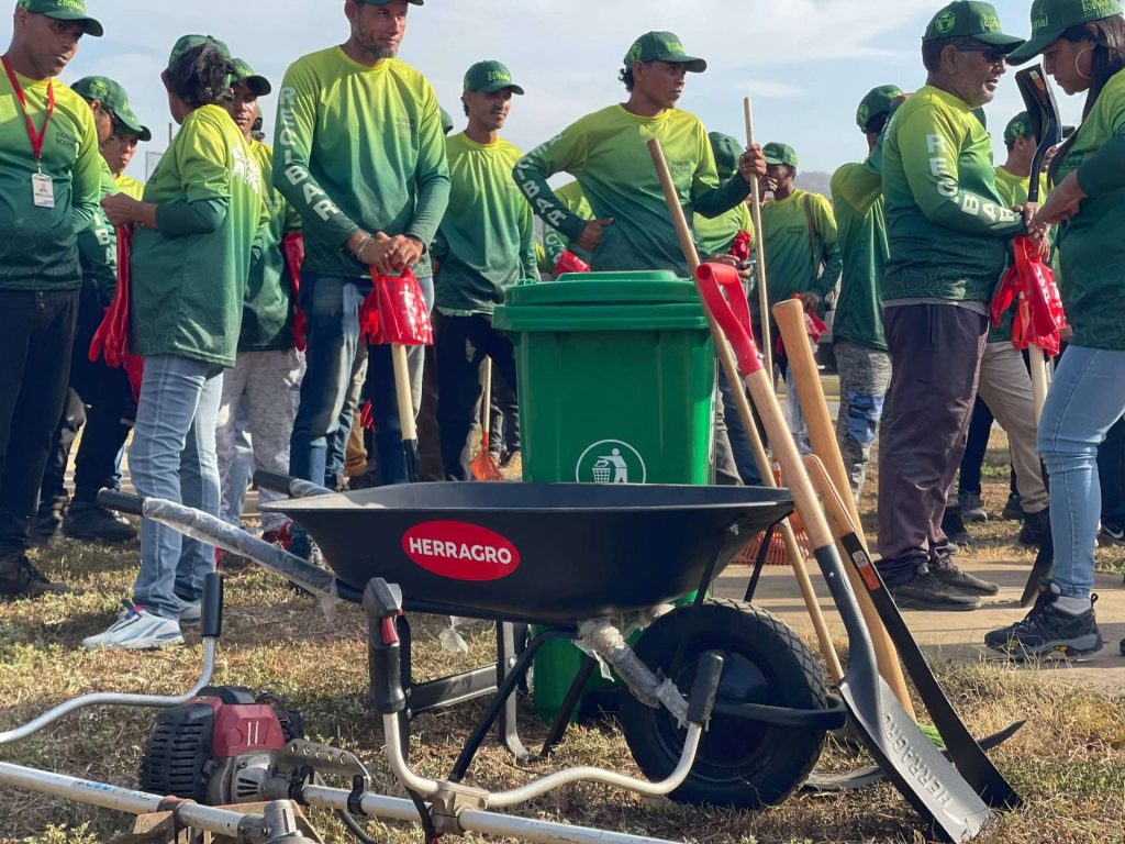 Desplegado plan comunal de recolección de desechos en Barcelona