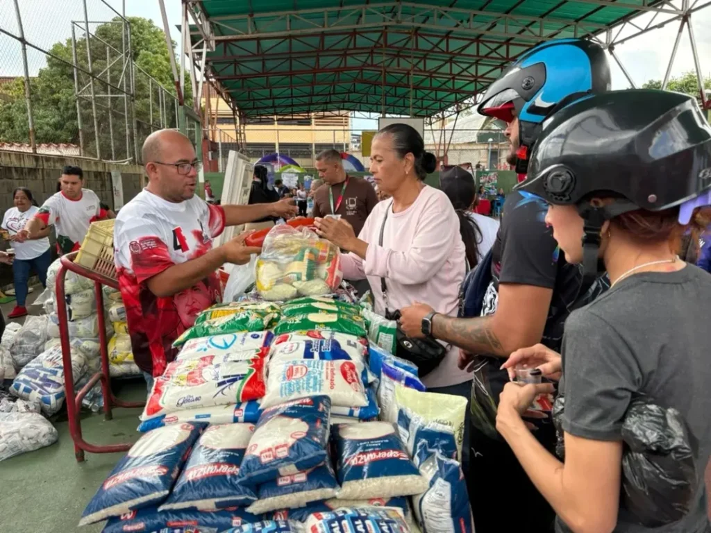 Distribuyen más de 60 toneladas de alimentos en Trujillo