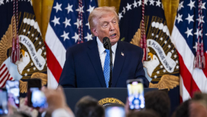 Donald Trump confirma envío de 50 millones de barriles de petróleo venezolano a Houston