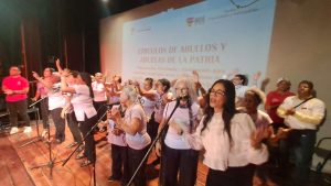 En el municipio Sucre crean círculos de abuelos