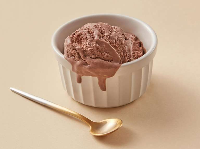 Helado de chocolate y cambur