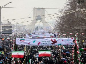 Irán celebra 47 años de la Revolución Islámica con masiva movilización