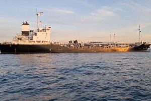 Irán incautó dos buques por contrabando de combustible en el golfo Pérsico