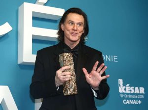 Jim Carrey recibe importante premio en Francia