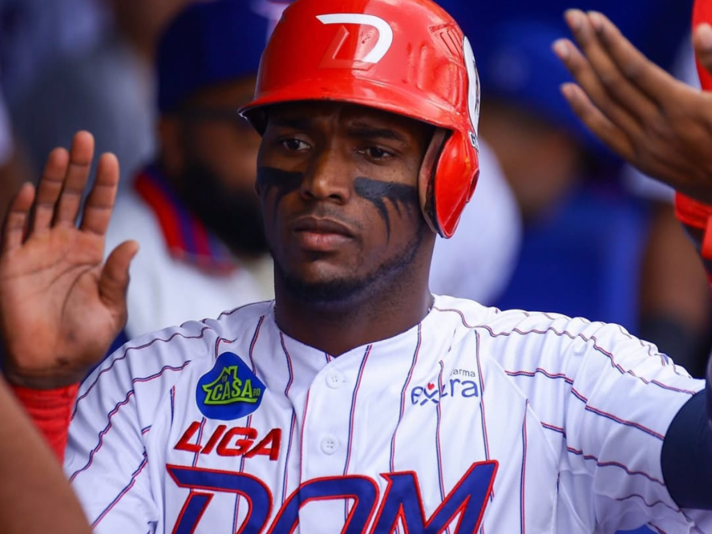 Leones del Escogido se impone ante Cangrejeros de Santurce