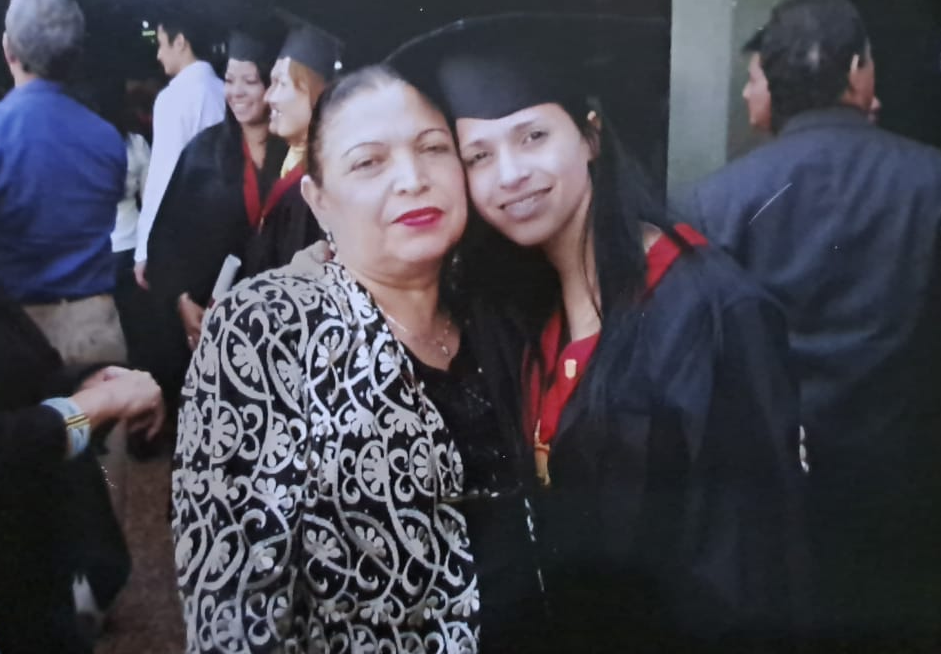 Madre denuncia «graves vicios’’ en el encarcelamiento de su hija