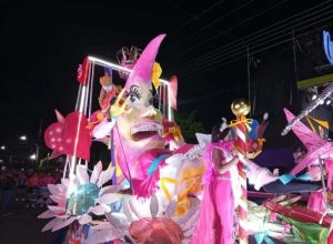 Majestuoso desfile abrió la Mascarada en Portuguesa
