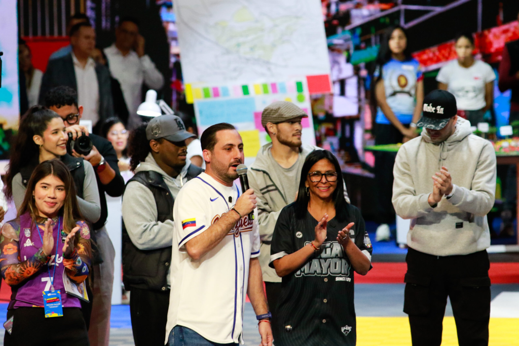 Más de 400 proyectos productivos han sido aprobados para los jóvenes del país