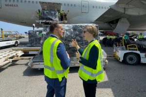 Más de seis toneladas de medicamentos llegan a Venezuela provenientes de Estados Unidos