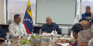 Órgano Superior de Transporte evalúa hoja de ruta para optimizar servicio