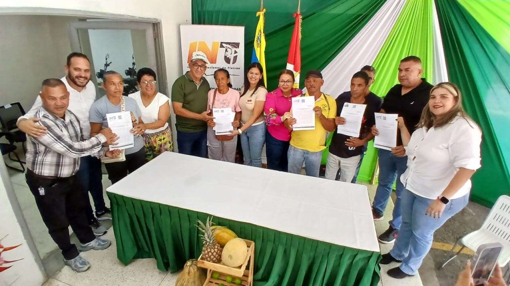 Otorgan 207 títulos de propiedad agraria en 2.380 hectáreas de Yaracuy