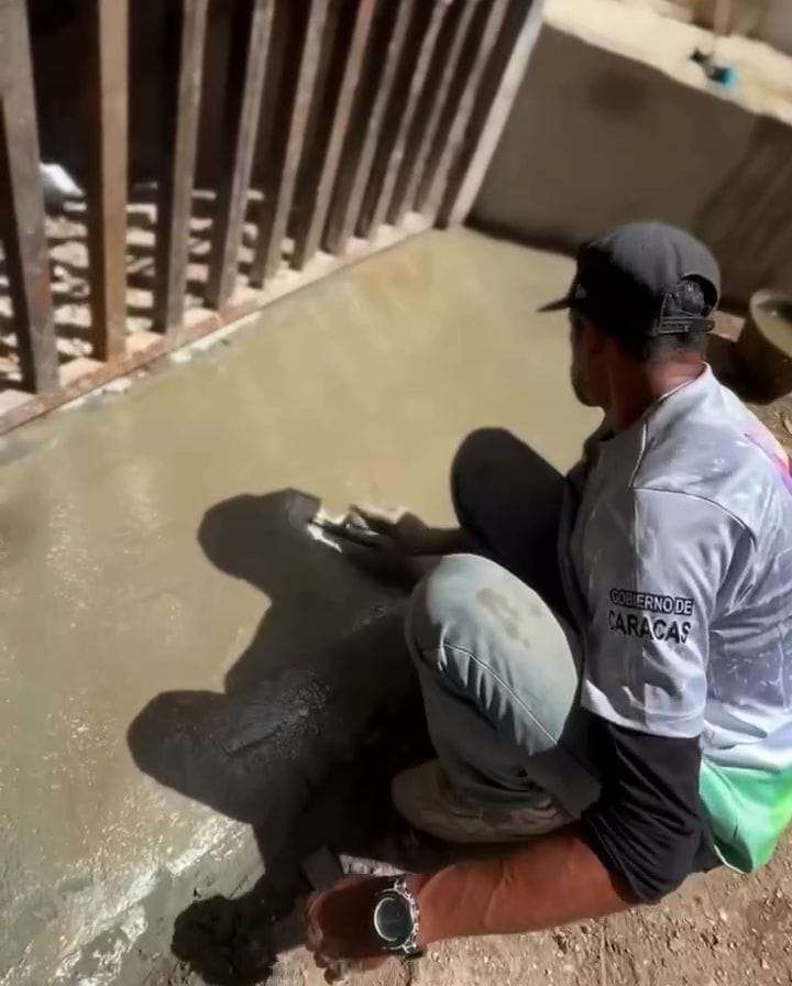 Rehabilitan áreas del bulevar Amador Bendayán