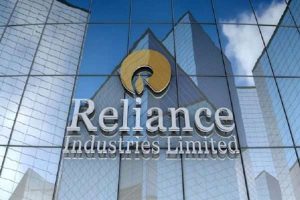 Reliance obtiene licencia de EEUU para comprar petróleo venezolano
