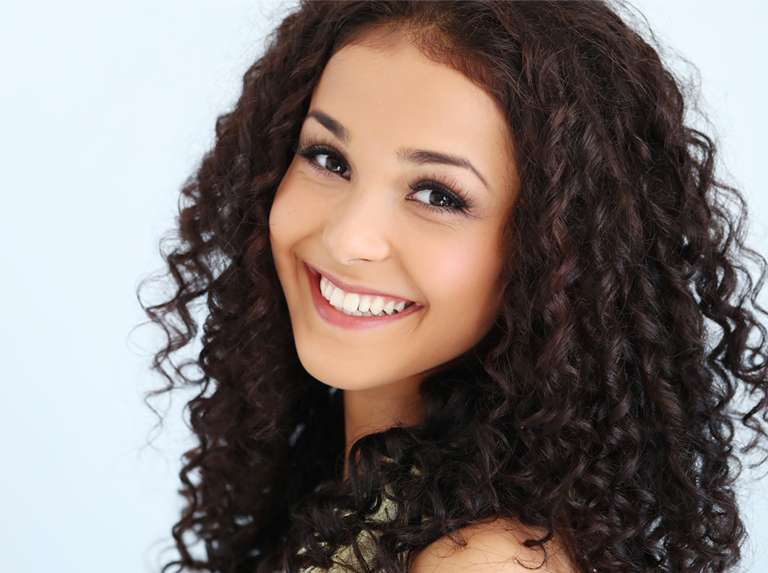 Sonreír abre puertas