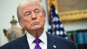 Trump elimina norma que le obligaba a combatir el cambio climático