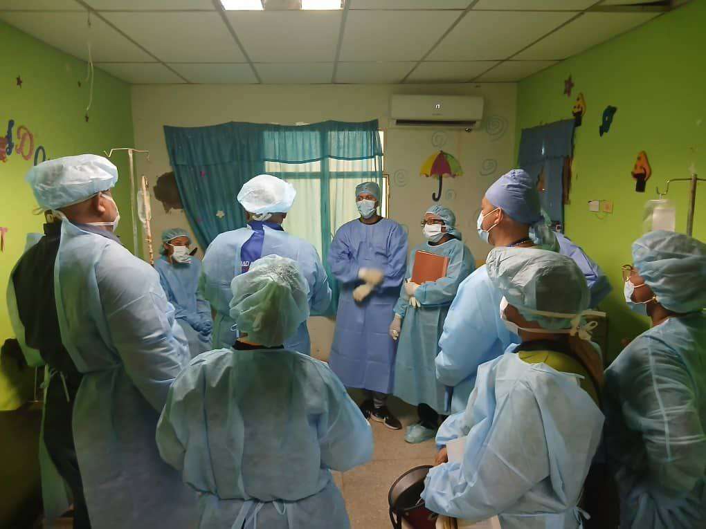 35 personas intoxicadas en escuela de Aguada Grande en Lara