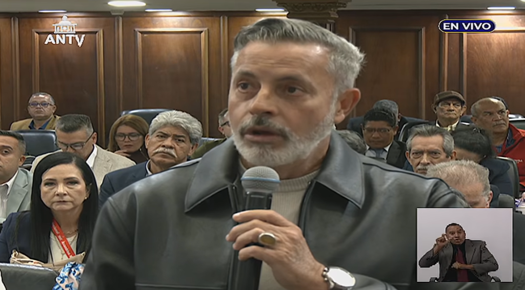 AN extiende plazo para presentación de credenciales a fiscal general y Defensor del pueblo