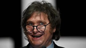 Argentina será “menos segura” tras formalizar salida de la OMS