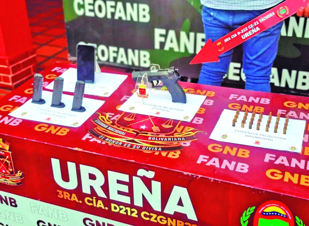 Atrapado un paisa con 27 cartuchos