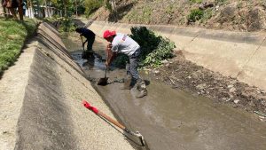 Avanza plan de mantenimiento preventivo en el río Guaire