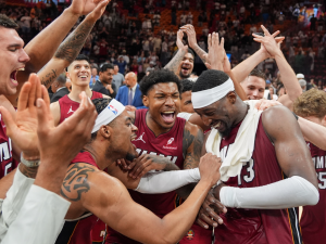 Bam Adebayo consigue 2da mejor marca en la historia de la NBA