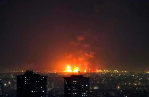 EEUU e Israel bombardean importante instalación petrolera en Teherán