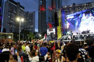 Caracas se desborda en una caravana histórica por los campeones del CMB