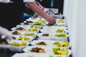 Sol María Sthormes - Top 5 beneficios del catering corporativo ¡La clave para la eficiencia empresarial! - FOTO