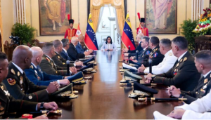 Delcy Rodríguez juramentó al nuevo Alto Mando Militar del país