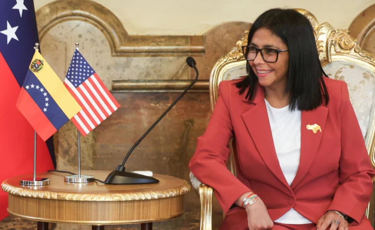 EEUU oficializa ante tribunal de Nueva York el reconocimiento a Delcy Rodríguez