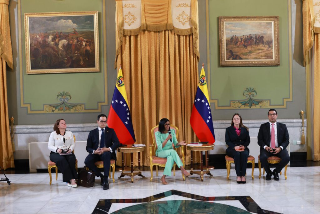 Venezuela envía misión diplomática a Washington para iniciar una nueva fase en las relaciones con Estados Unidos
