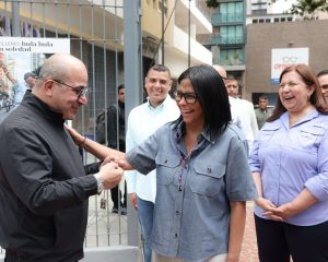 Delcy Rodríguez: la fe del pueblo guiará al país por la convivencia pacífica