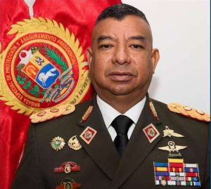 Designan al G/D Henry Navas nuevo comandante de la Guardia de Honor Presidencial