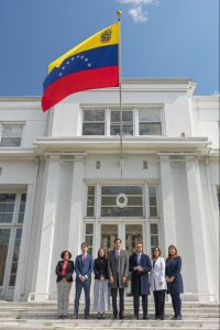 Gobierno venezolano retomó control de sus sedes diplomáticas en EEUU
