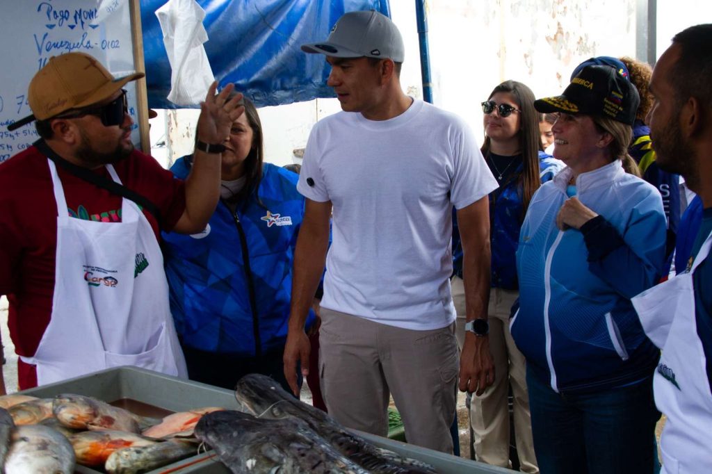 Ferias ofrecen pescados a precios asequibles