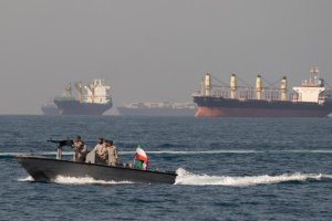 Guardia Revolucionaria bloqueó 20.000 marineros y 15.000 pasajeros en el Golfo Pérsico