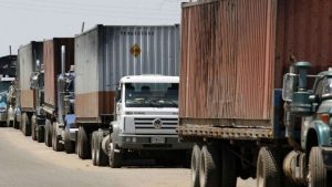 INTT restringe circulación de transporte de carga por asueto de Semana Santa 2026