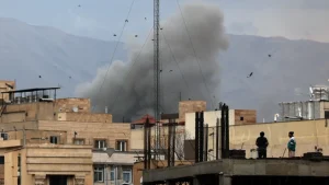 Irán denuncia ataque de EEUU e Israel a una segunda escuela