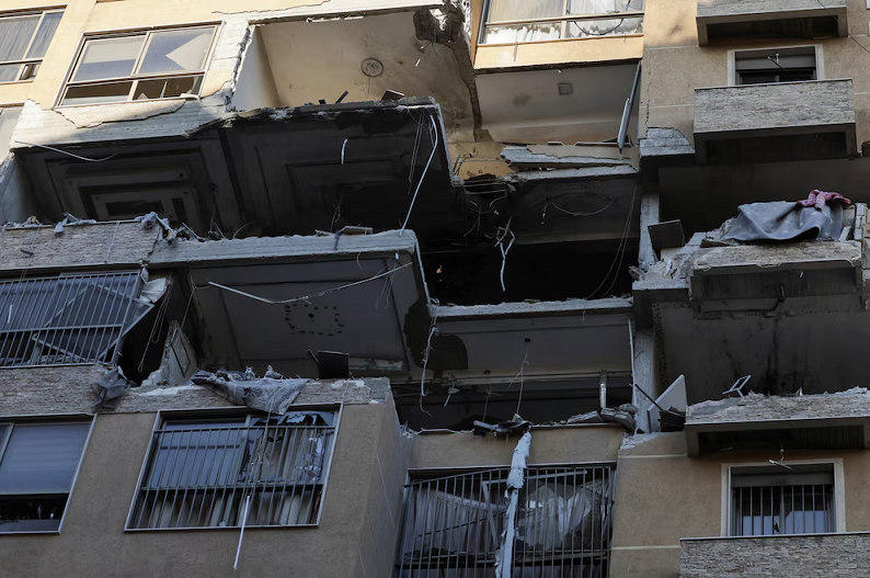 Israel lanzó una nueva ofensiva contra cuarteles y almacenes de armas del grupo terrorista Hezbollah en Beirut