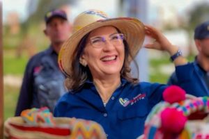 Jacqueline Faría asume Ministerio de Transporte y magistrado Carlos Castillo el despacho del Trabajo