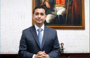 Johann Álvarez Márquez asume como nuevo ministro de Comercio Exterior