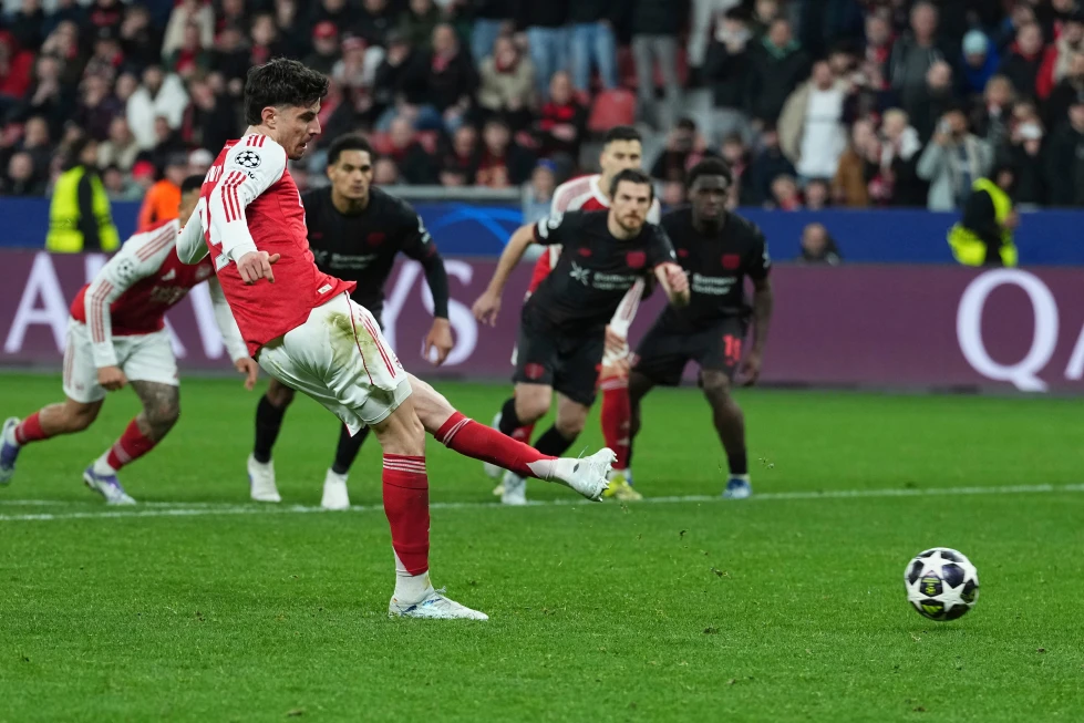 Arsenal con agónico gol de penalti empata ante el Leverkusen
