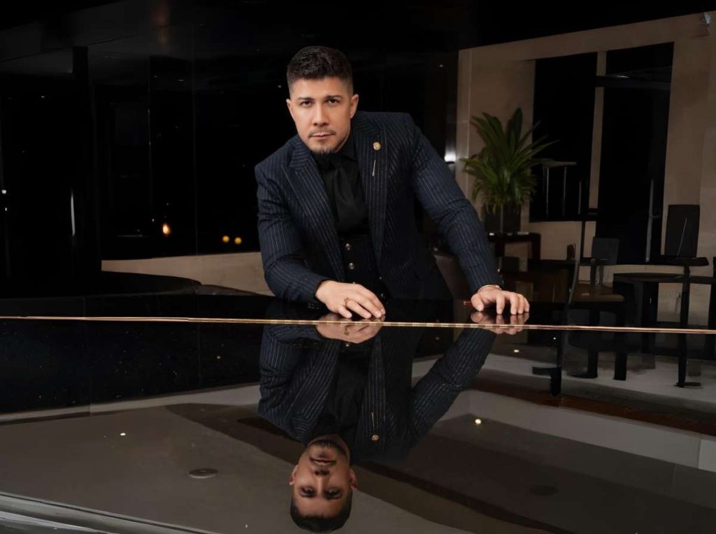 Lion Lázaro lanza su primer sencillo del año, 'Llegué'